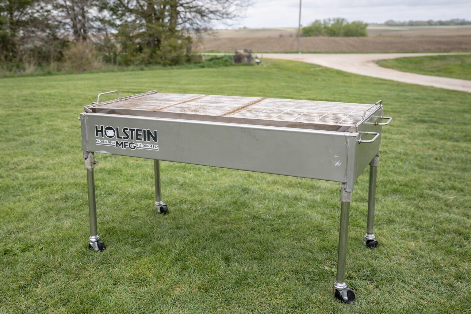 Model 2460CSS Professional Charcoal – Stainless