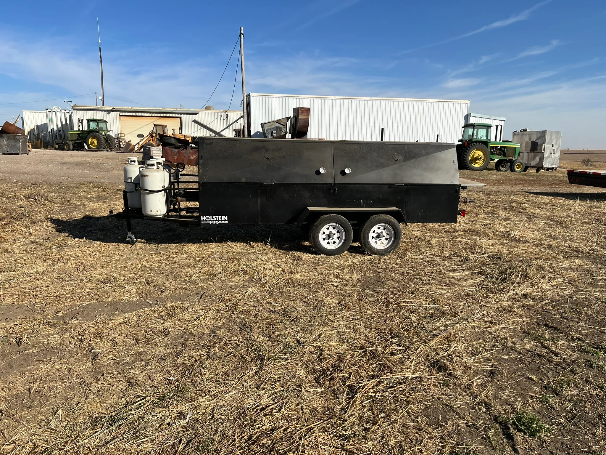 Model 1240G Towable Gas Grill