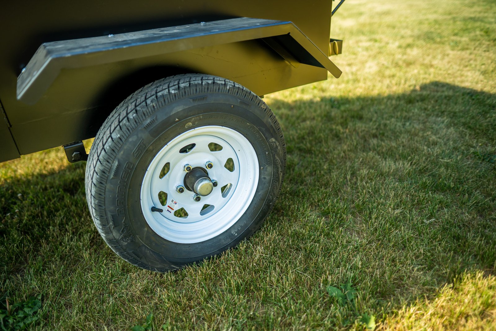 Model 1240C Towable Charcoal Grill