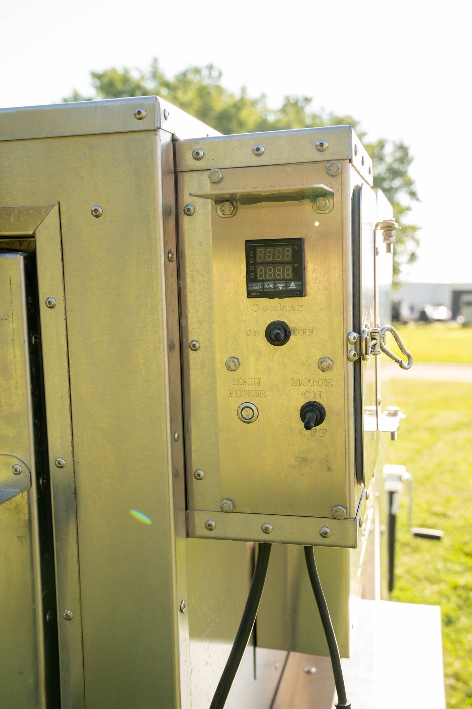 Model 100 Mini Smoker