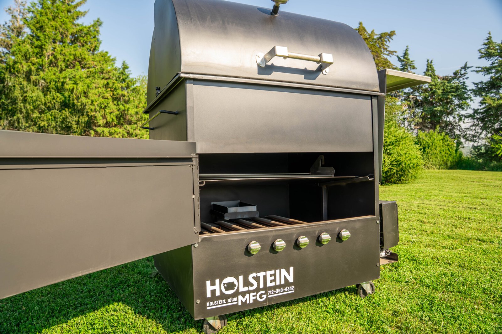 Roll Top Rotisserie Gas Grill RTR3630