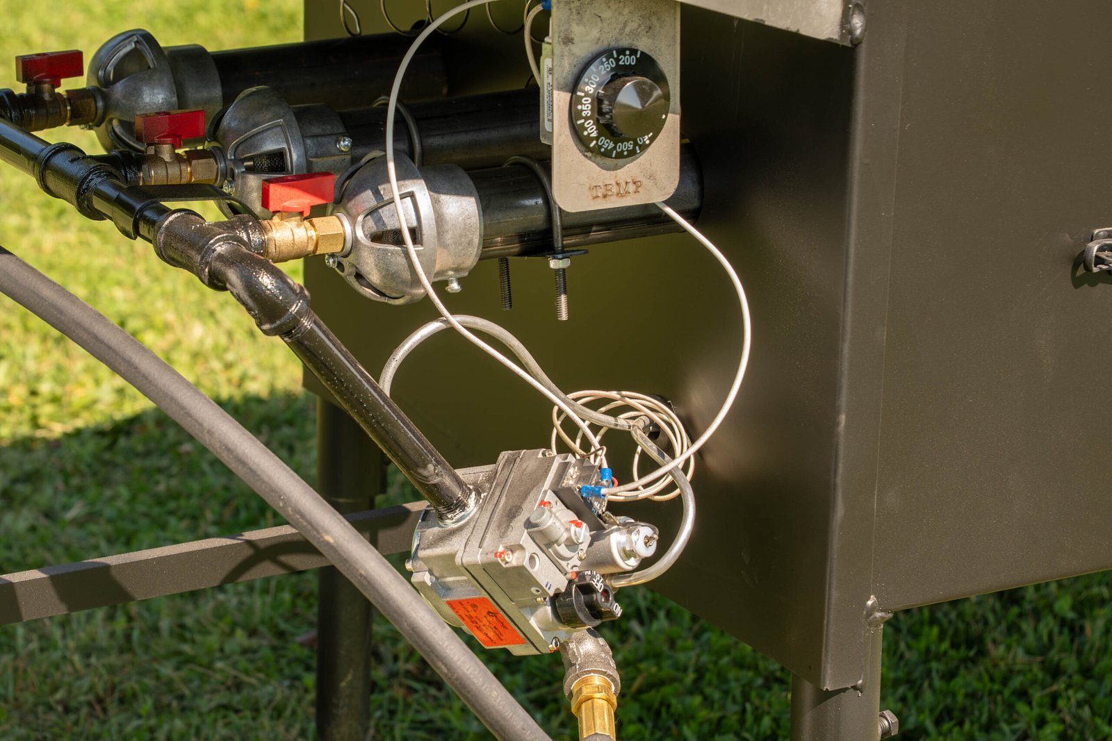 Model 2460G Professional Gas Grill