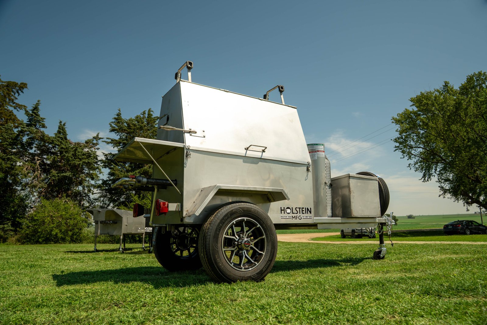 Model 6040GTSS Towable Gas Grill – Stainless