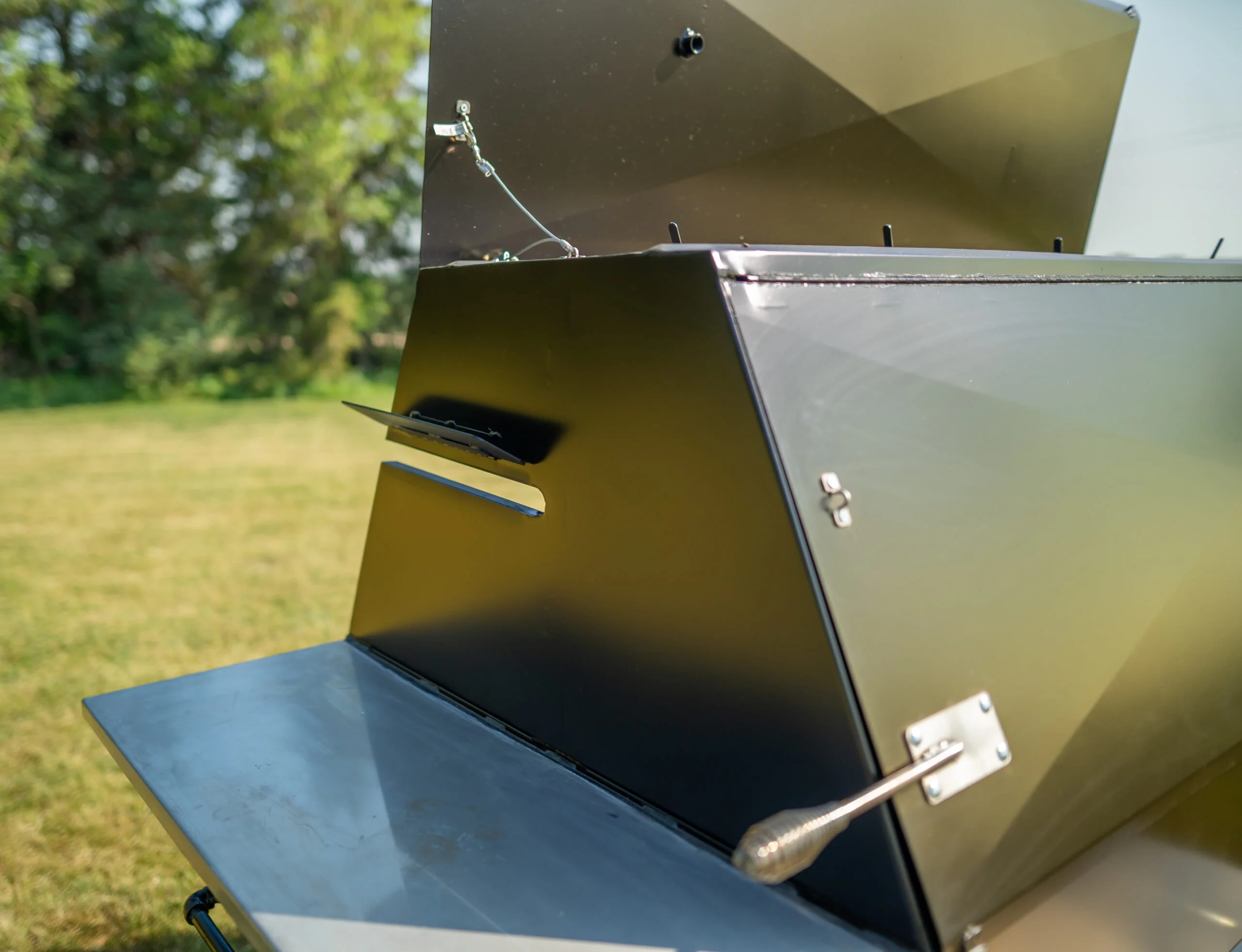 Model 7240G Towable Gas Grill