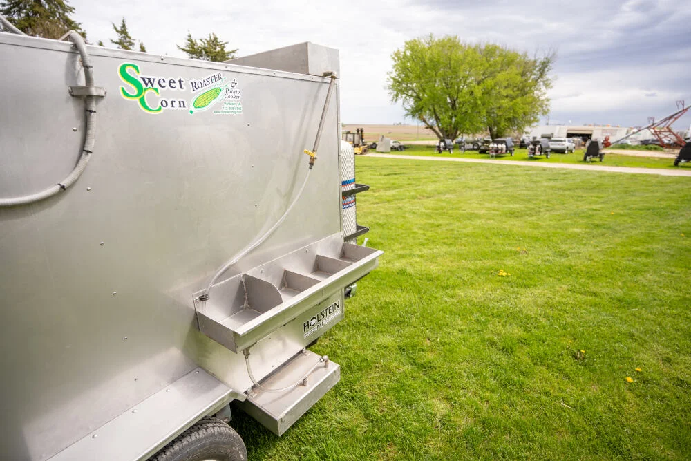Model 306 Sweet Corn Roaster & Potato Cooker with Sink & Waste Water Tank