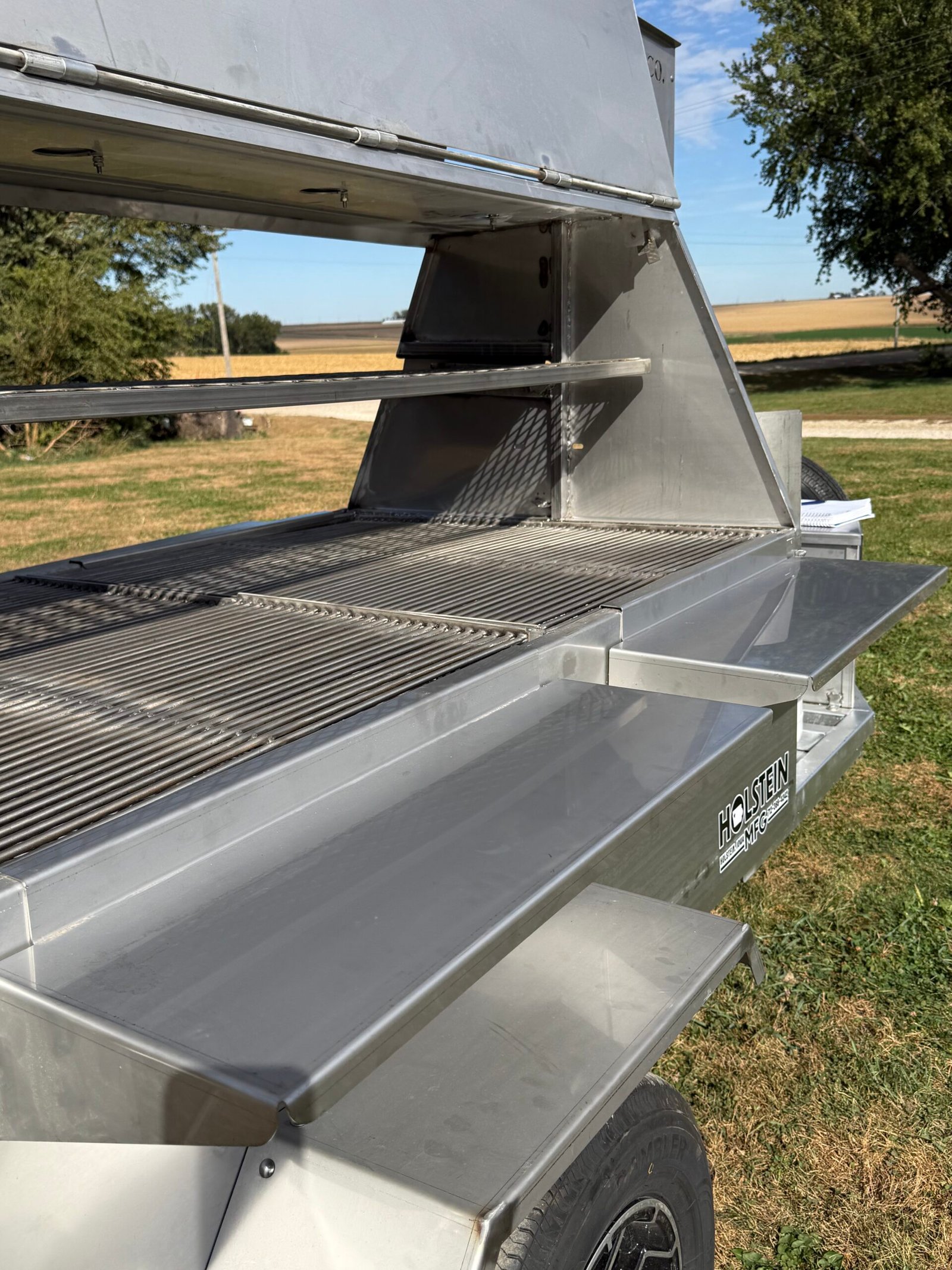 Model 4828G Towable Gas Grill