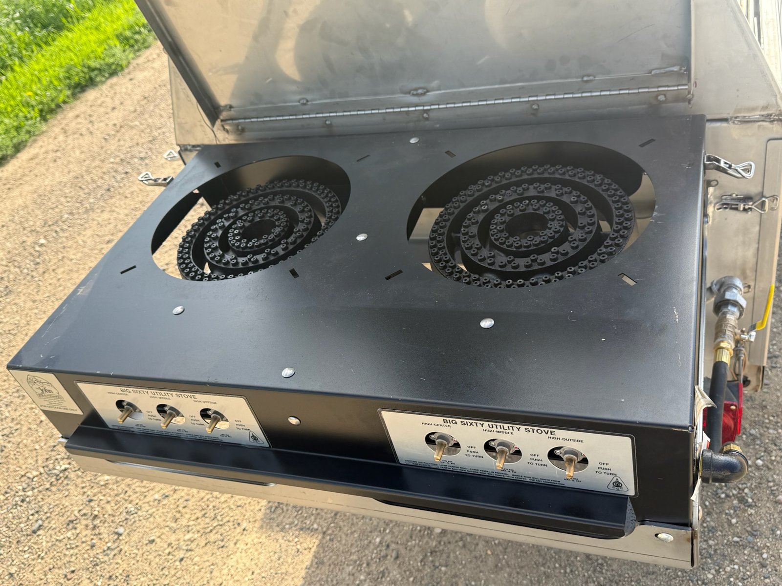 Model 7240GSS Towable Gas Grill – Stainless