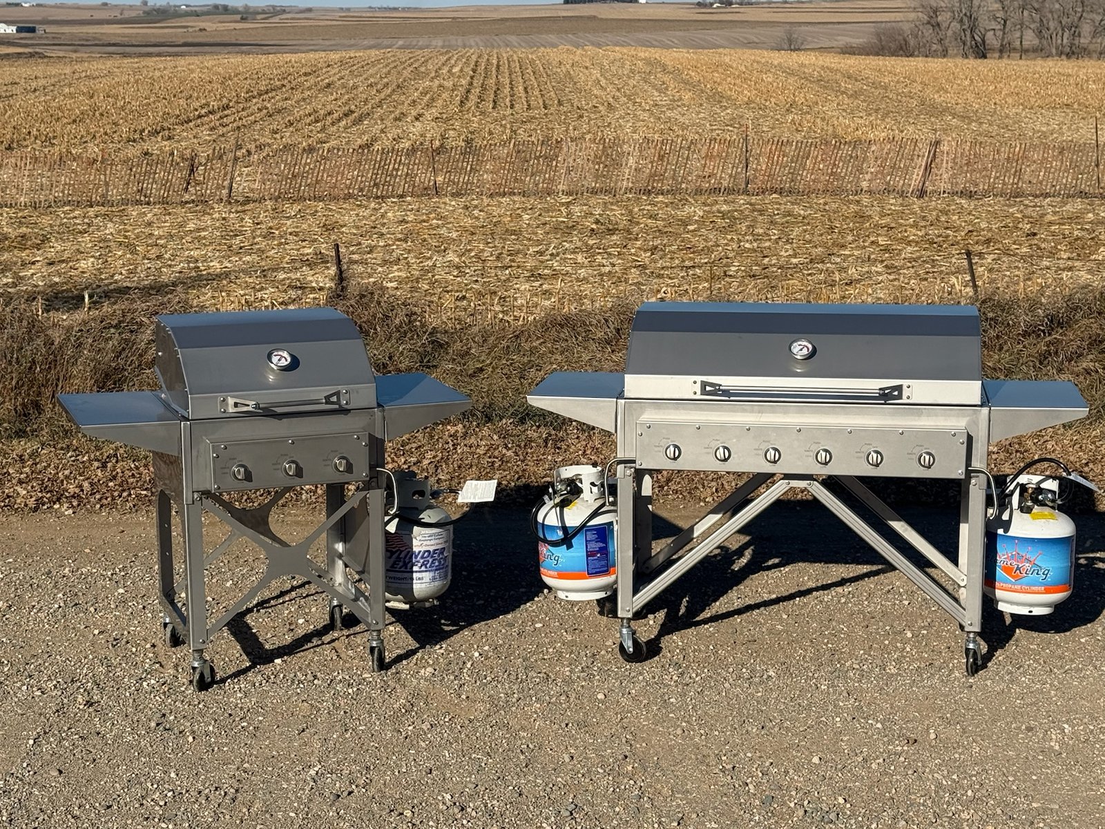 Signature Series: Model 4420GSS Gas Grill – Stainless