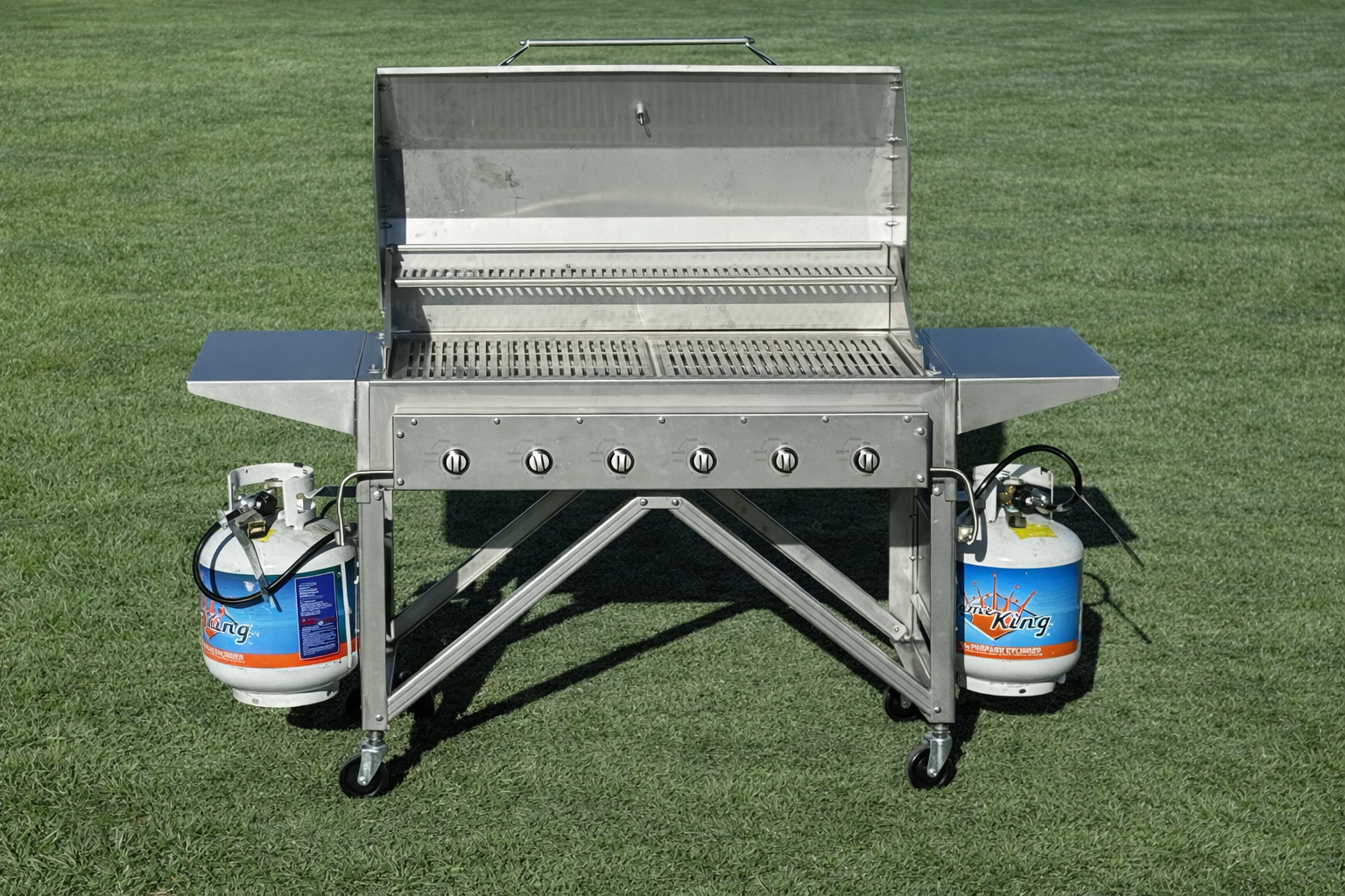 Signature Series: Model 4420GSS Gas Grill – Stainless